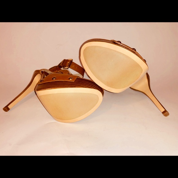 MK High Heels - Picture 2 of 2